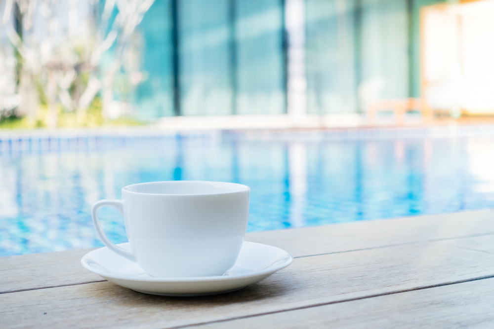 בריכה ביתית בנויה